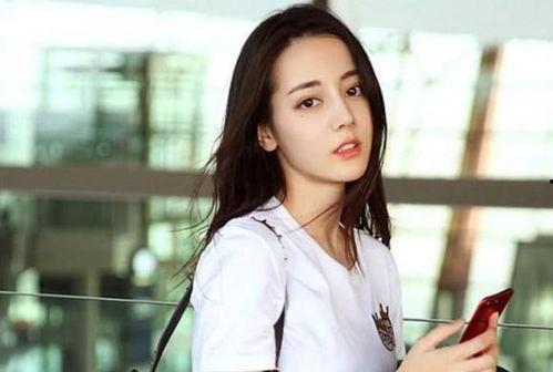 娱乐吃瓜君杨洋迪丽热巴